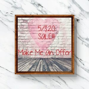 💥5/$20 SALE💥